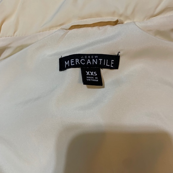 Mercantile cream puffer zip up vest - Picture 3 of 4